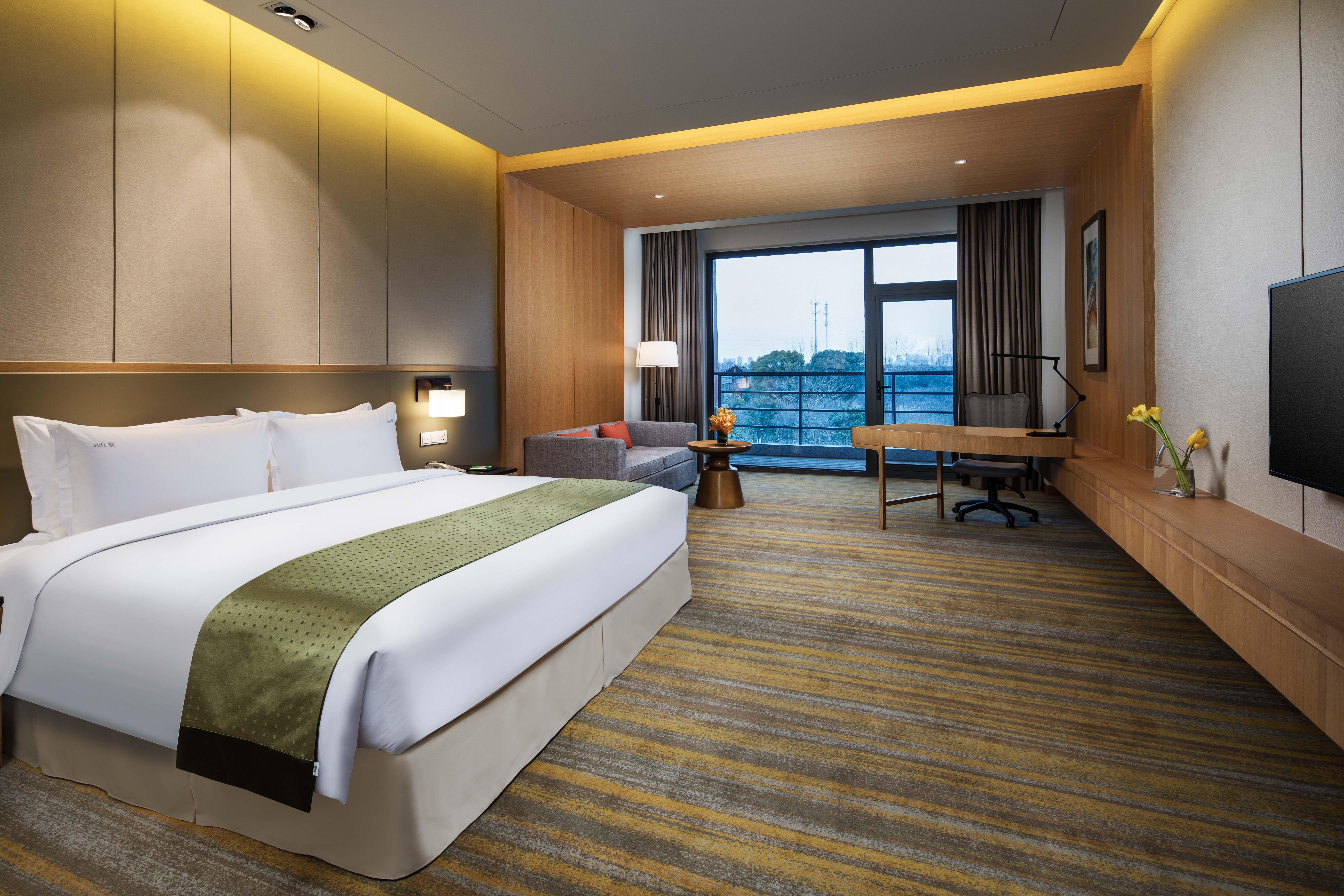 Holiday Inn Kunshan Huaqiao By Ihg Buitenkant foto