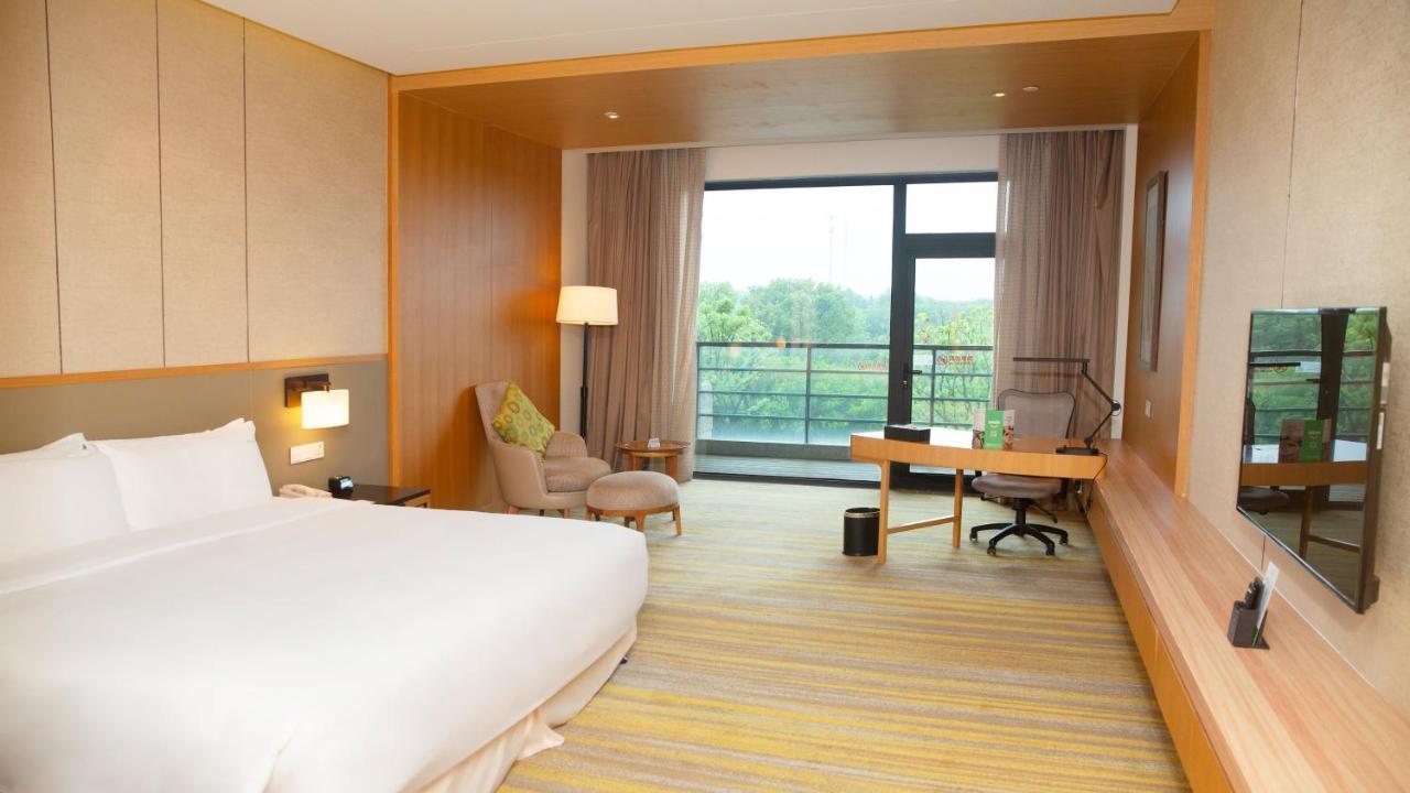 Holiday Inn Kunshan Huaqiao By Ihg Buitenkant foto